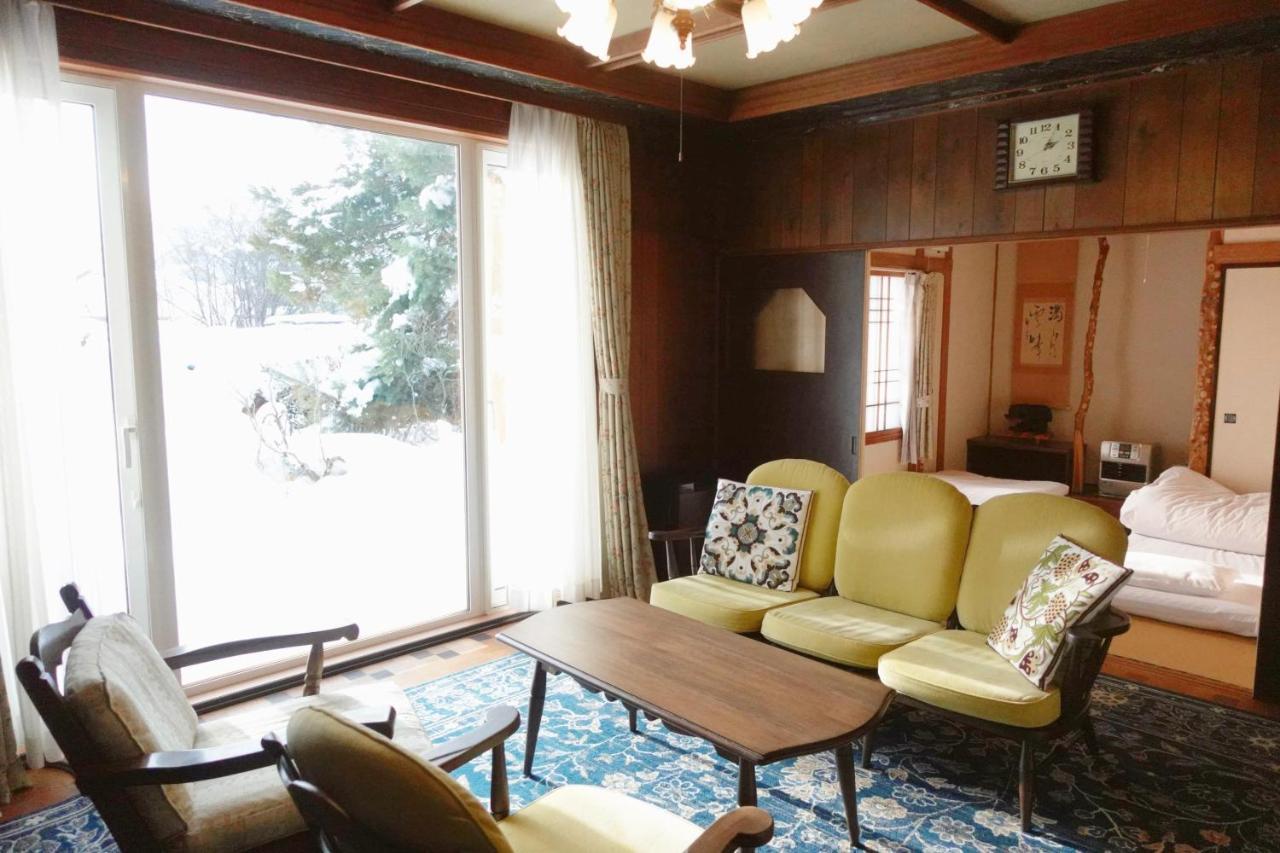 Вилла 鹿家 Furano Dear House Экстерьер фото